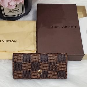 Authentic Louis Vuitton Multucles 4 Key Holder Damier Ebene